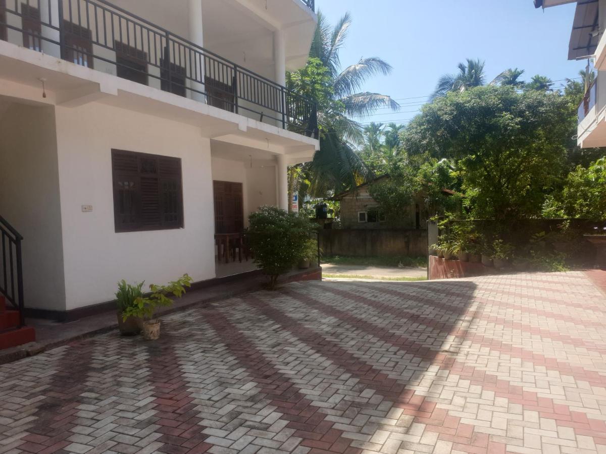 Resident Villa أونا واتونا المظهر الخارجي الصورة